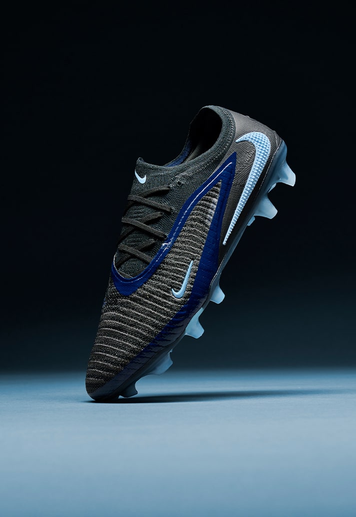 Nike Shadow Pack 2026: Black & Illusion Green Soccer Cleats